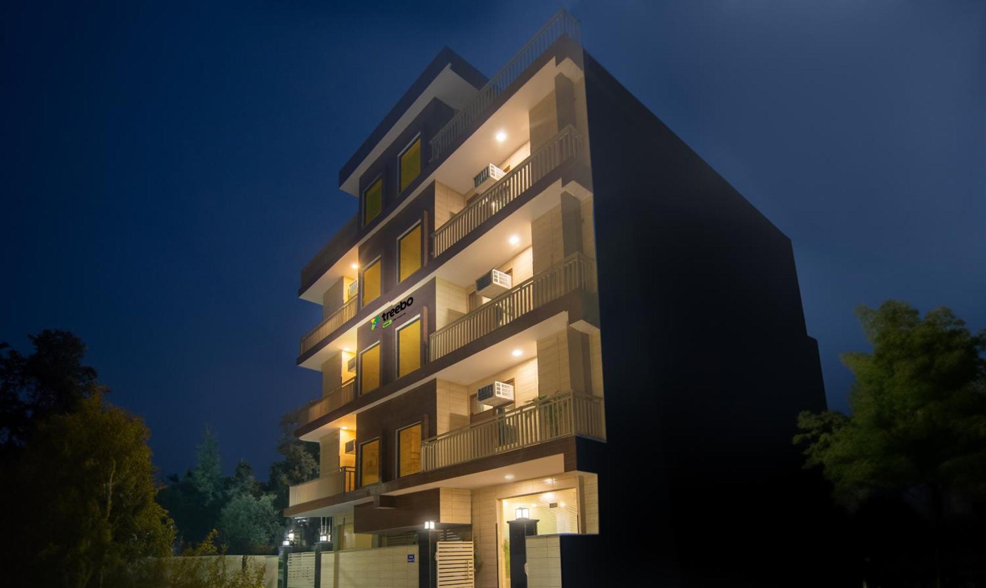 Treebo Elite Corporate, Sector 62 Hotell Noida Exteriör bild
